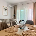 Apartament Lada 756 *