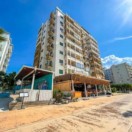 Apartmán Lada 756 Durrës
