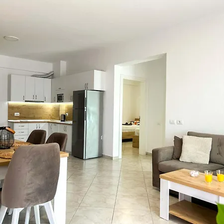 Lada 756 Apartment Durres