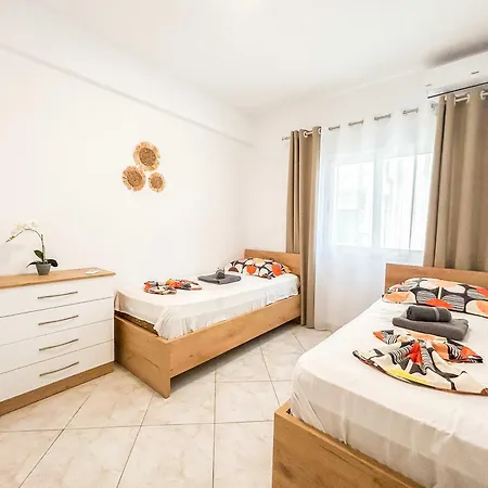 Apartment Lada 756 Durres