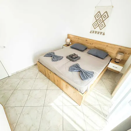 Lada 756 Apartment Durres