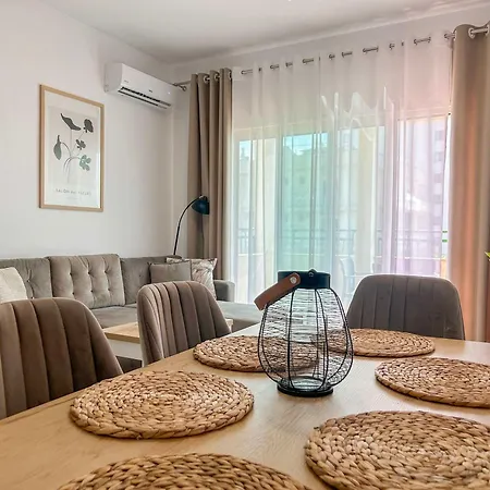 Apartment Lada 756 *