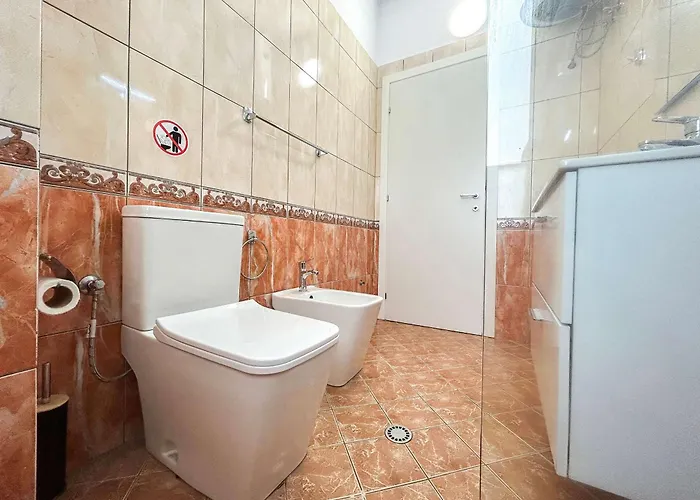 Lada 756 Apartment *