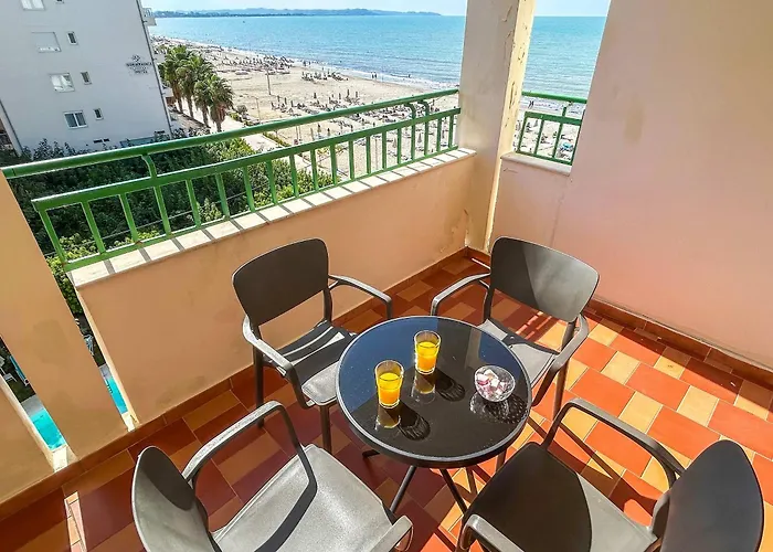 Lada 756 Apartment